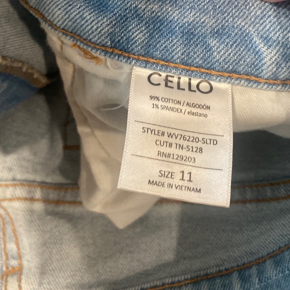 Cello Distressed Jeans - Picture 5 of 9